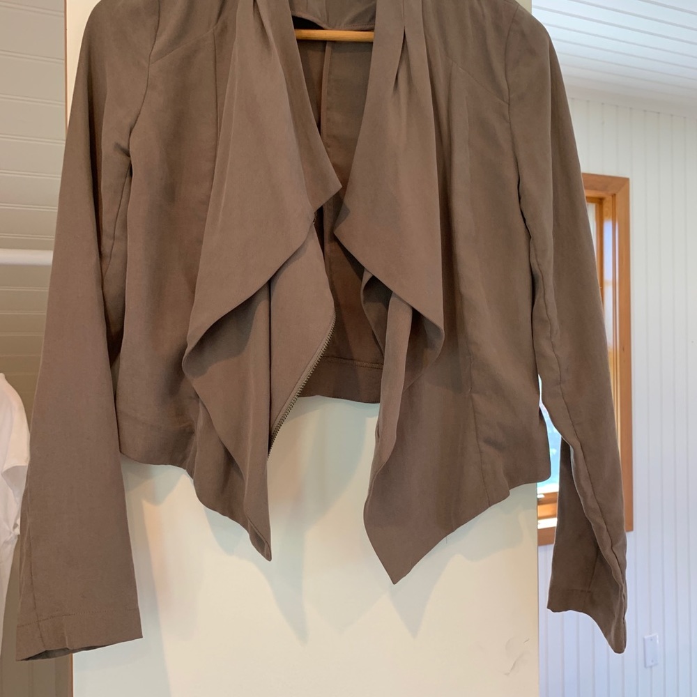 Cropped jacket - Picture 4 of 4